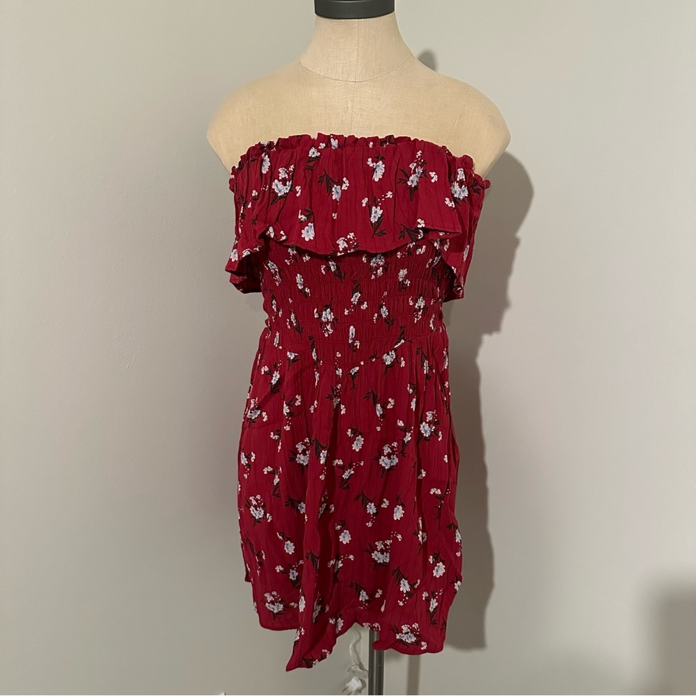 Strapless dress